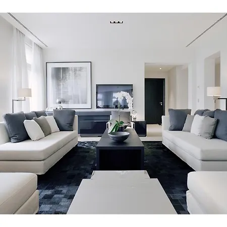 Hotel La Reserve 4*